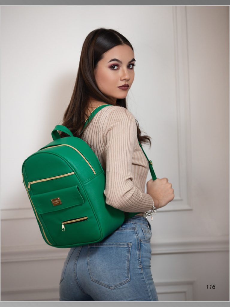 Tendencias en Bolsas 2022 15 BLUA BOLSAS DE MAYOREO